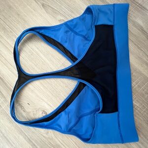 Lululemon bra